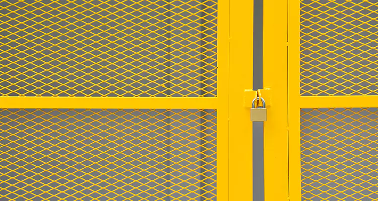 Steel Mesh Screen Door Repair in Dunedin, FL