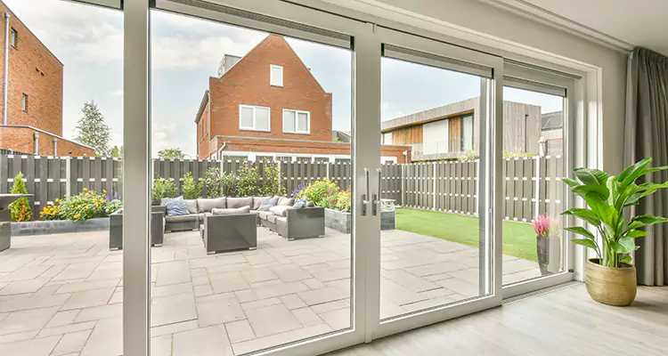 Best Sliding Screen Door Replacement Company in Dunedin, FL