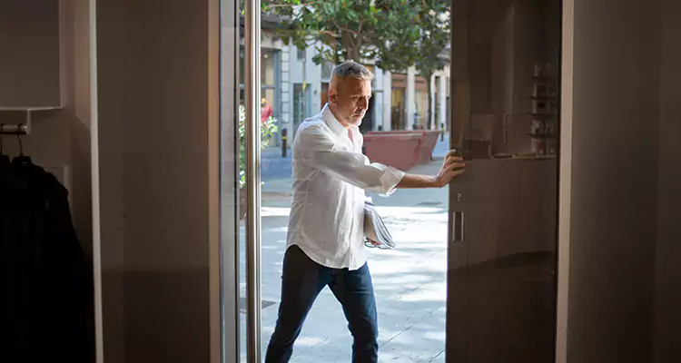 Reliable Pella Patio Door Repair Services for Opening Issues in Dunedin, FL