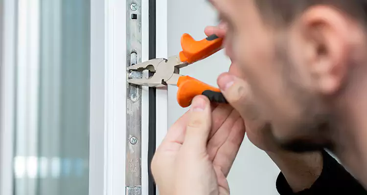 Patio Door Latch Repair in Dunedin, FL